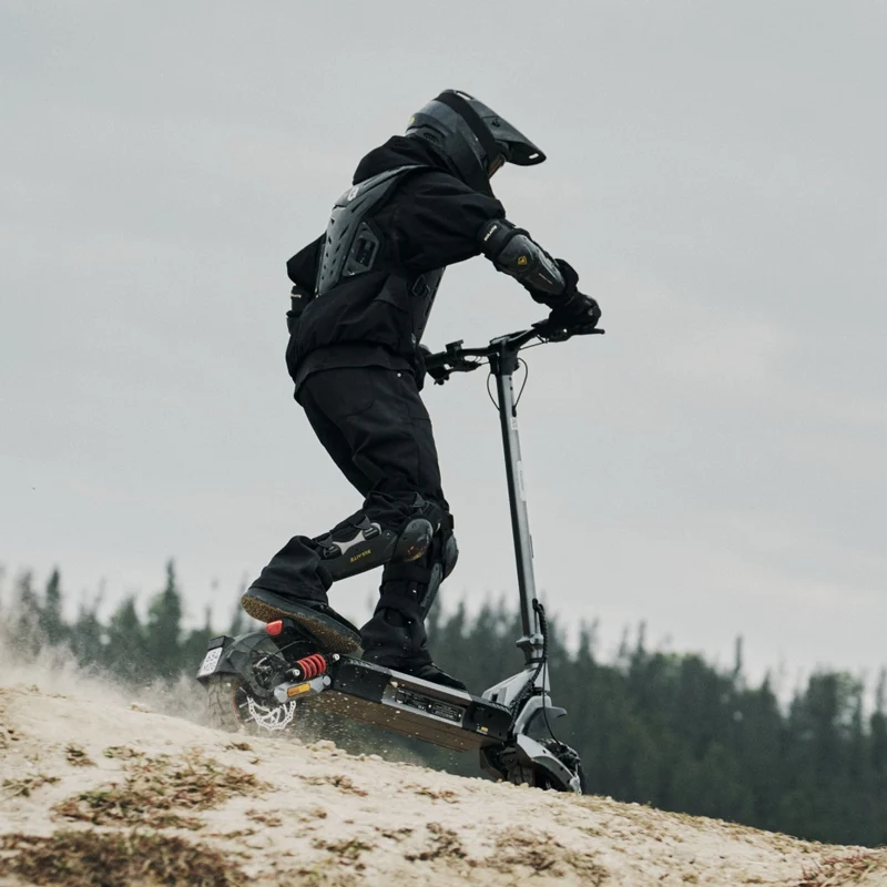 iScooter iX7 / iX7Pro Offroad E-Scooter mit Straßenzulassung