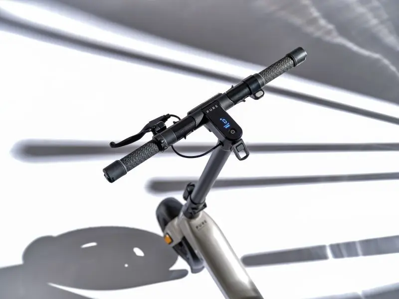 E-Scooter PURE Advance+