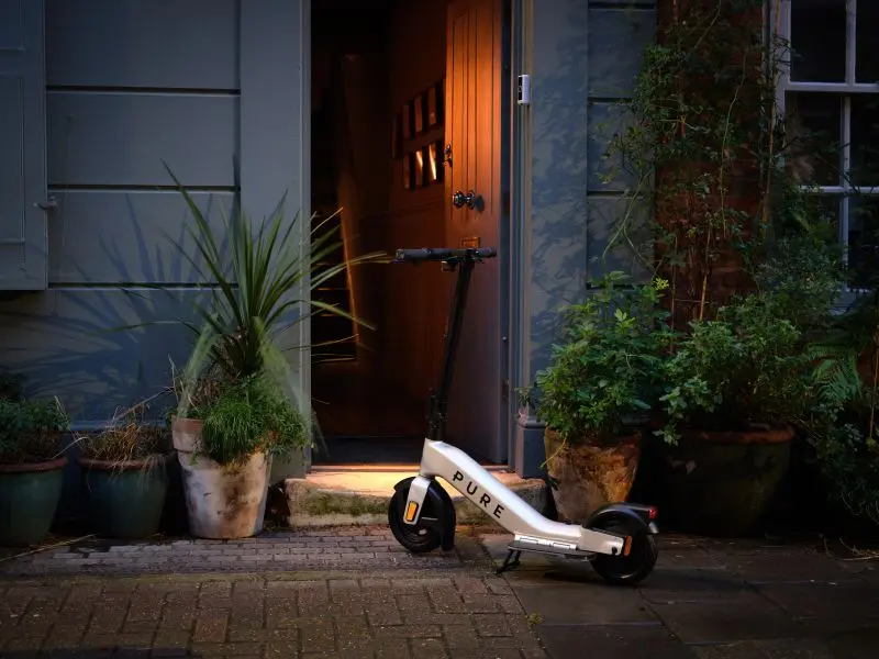 E-Scooter PURE Advance+