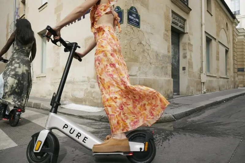E-Scooter PURE Advance+