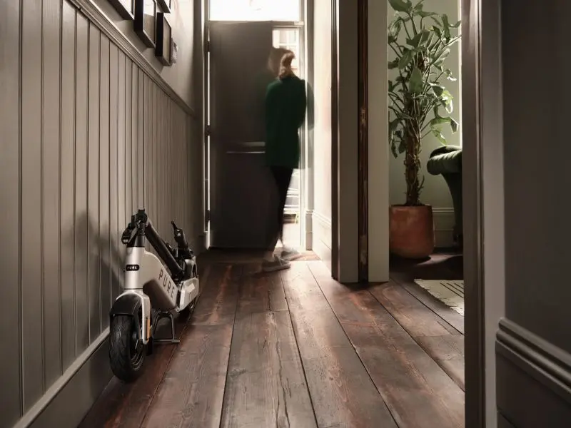 E-Scooter PURE Advance+