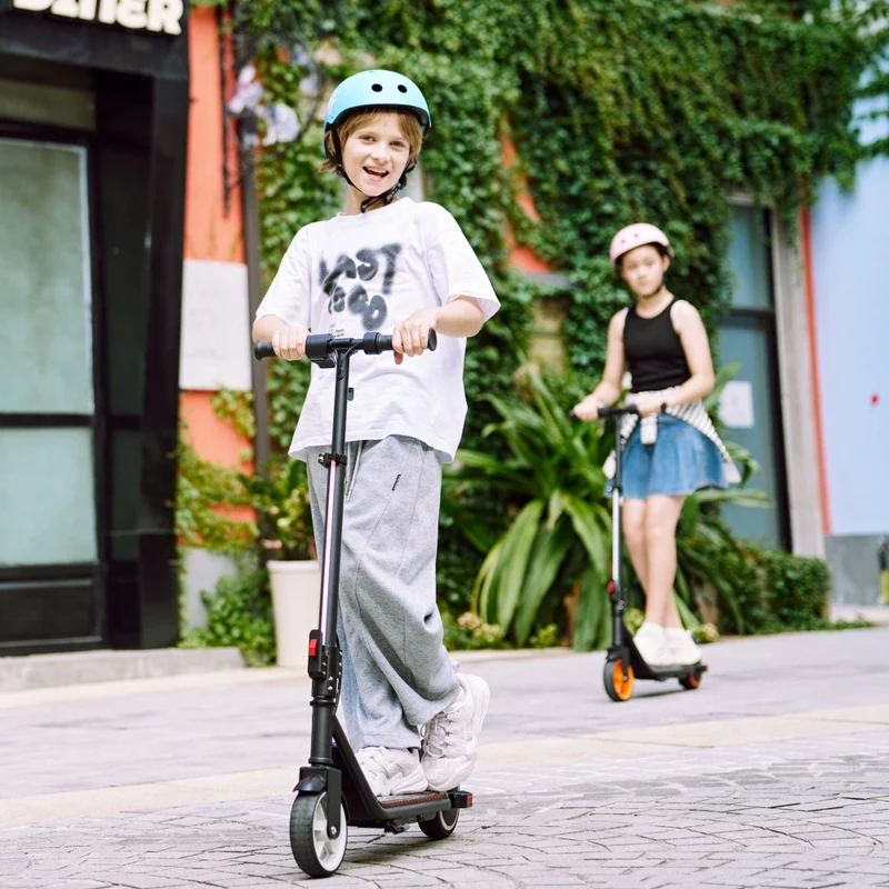 iScooter iK3Max Kinder E-Scooter 6″ mit LED & 3 Geschwindigkeiten