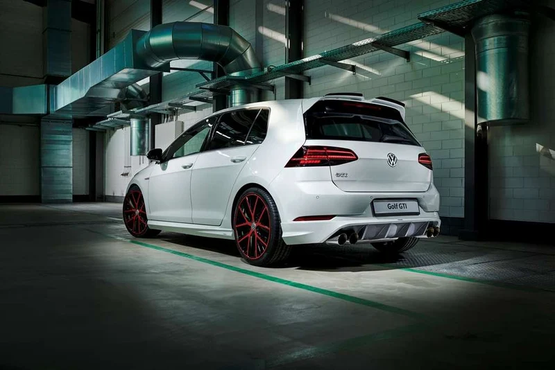 OETTINGER Zusatz-Wings für den Dachspoiler für Golf 7