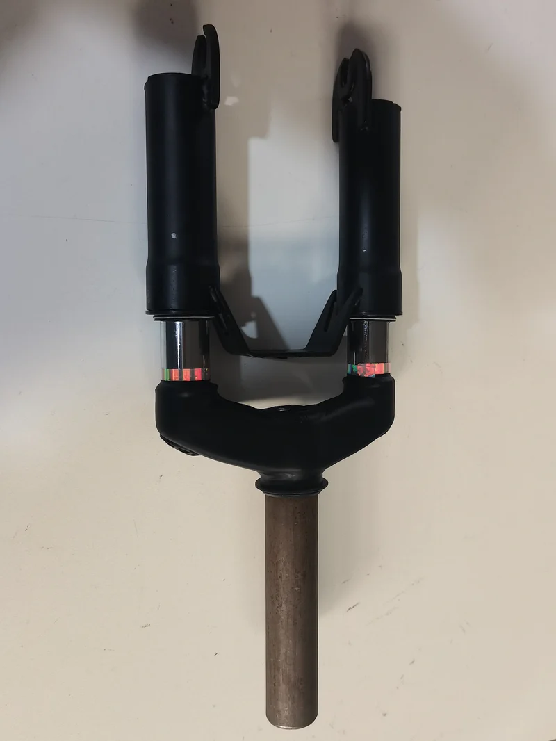 Vorderradgabel des E9MAX/E9TMAX E-Scooters