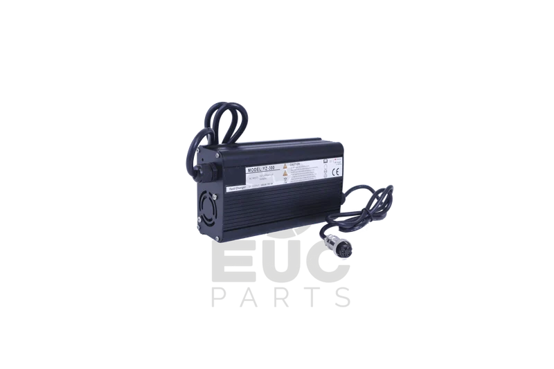 Charger 5-pin 100.8V 3A