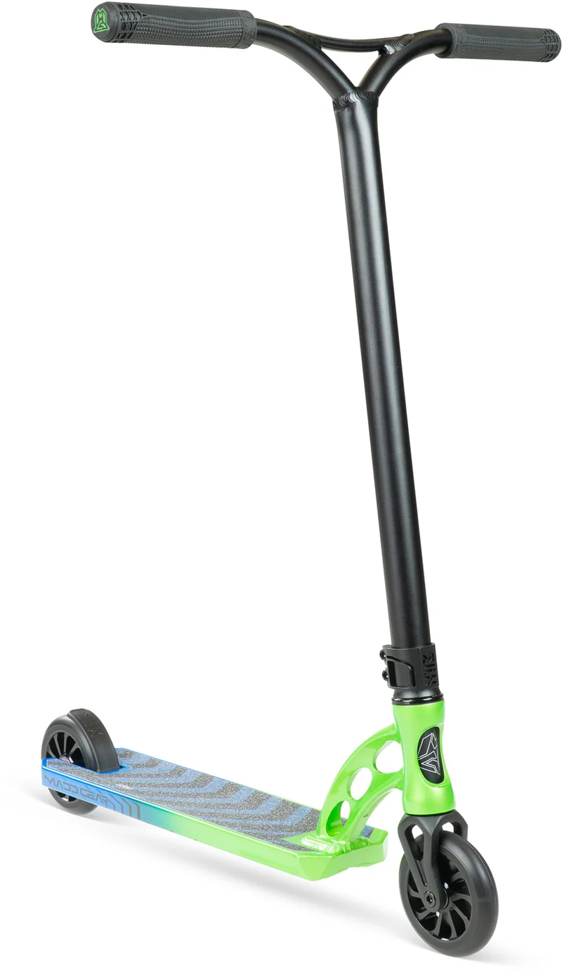 Madd Gear MGO 450 Freestyle Scooter - Acceleron