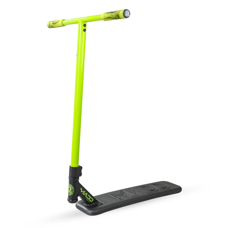 Madd Gear | Bounce Trampoline Scooter | Schwarz grün
