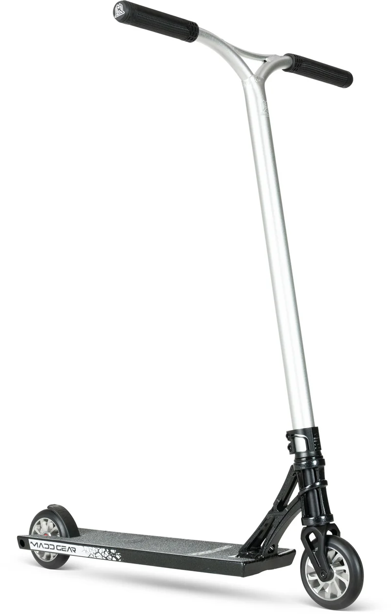 Madd Gear MGX 550 Stunt Scooter – Jet Black