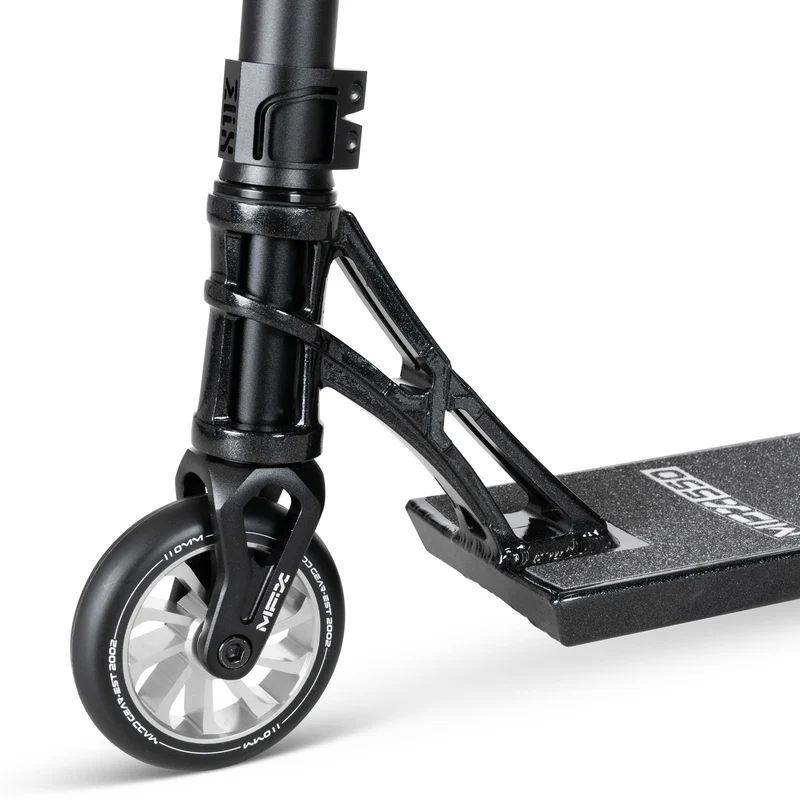 Madd Gear MGX 550 Stunt Scooter – Jet Black