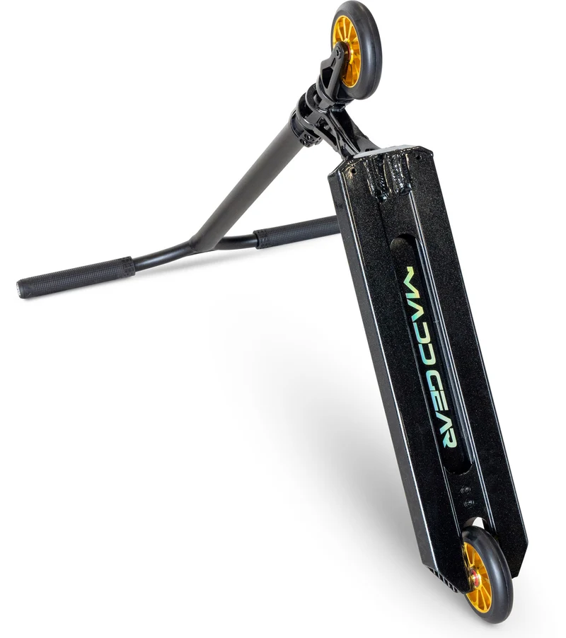 Madd Gear MGX 500 Stunt Scooter – Laser Flip