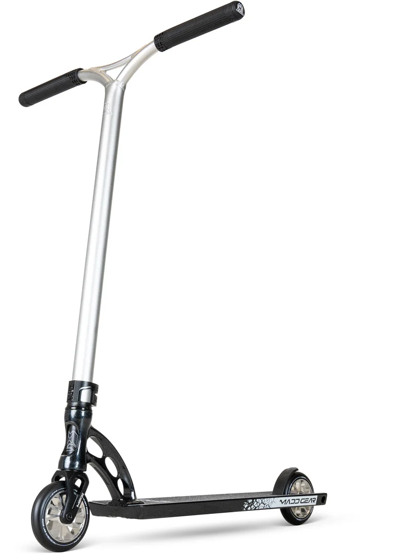 Madd Gear MGO 550 Stunt Scooter - Jet Black
