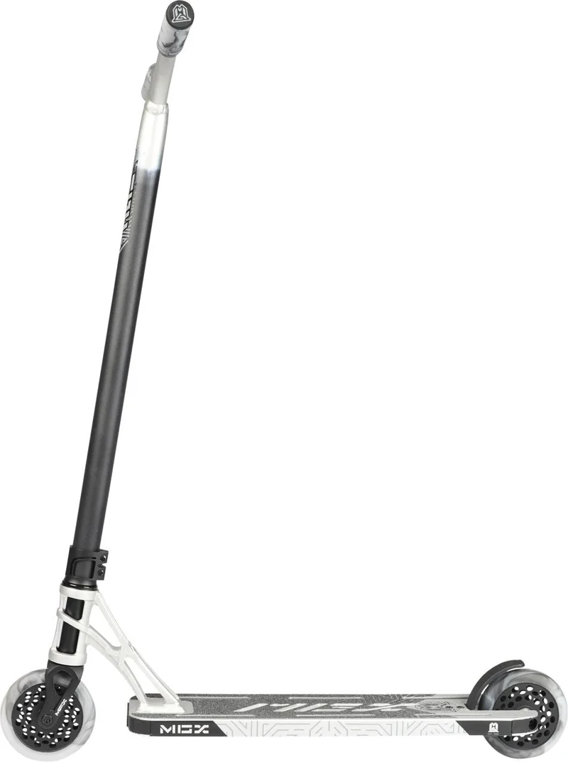 MGP MGX Extreme E1 Stunt Scooter - Silber-Schwarz