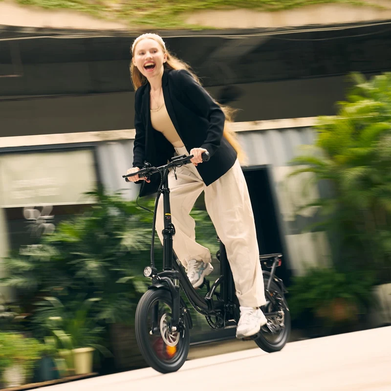 U4 Tiefeinsteiger Falt-E-Bike mit Komfortrahmen