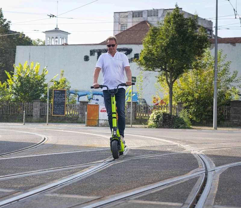 E-Scooter STREETBOOSTER Castor