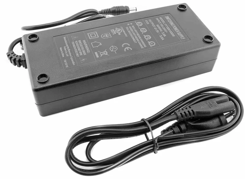 SXT Light Plus V Ladegerät 41,5 V / 3,0 A