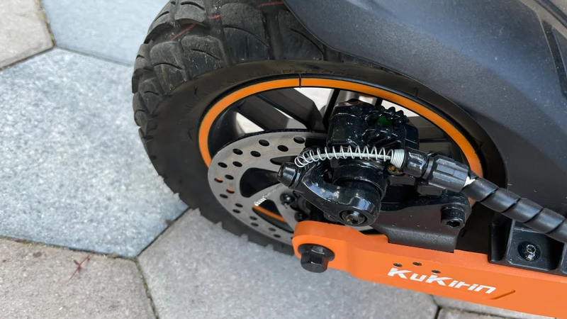 Használt KuKirin G2 MAX elektromos roller (Újszerű állapot)