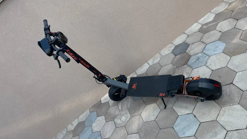 Használt KuKirin G4 elektromos roller (Kiváló állapot)