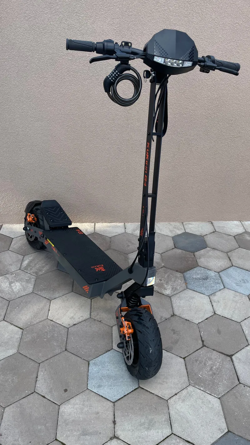 Használt KuKirin G4 elektromos roller (Kiváló állapot)