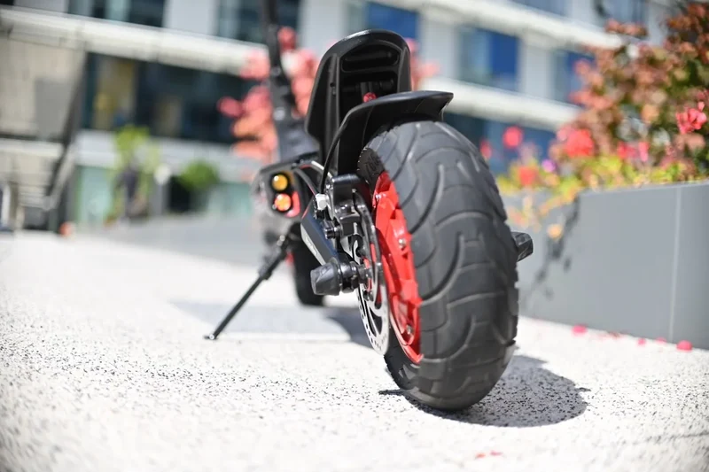 Kaabo Mantis King GT | 60V 24ah 1100W Dual Motors