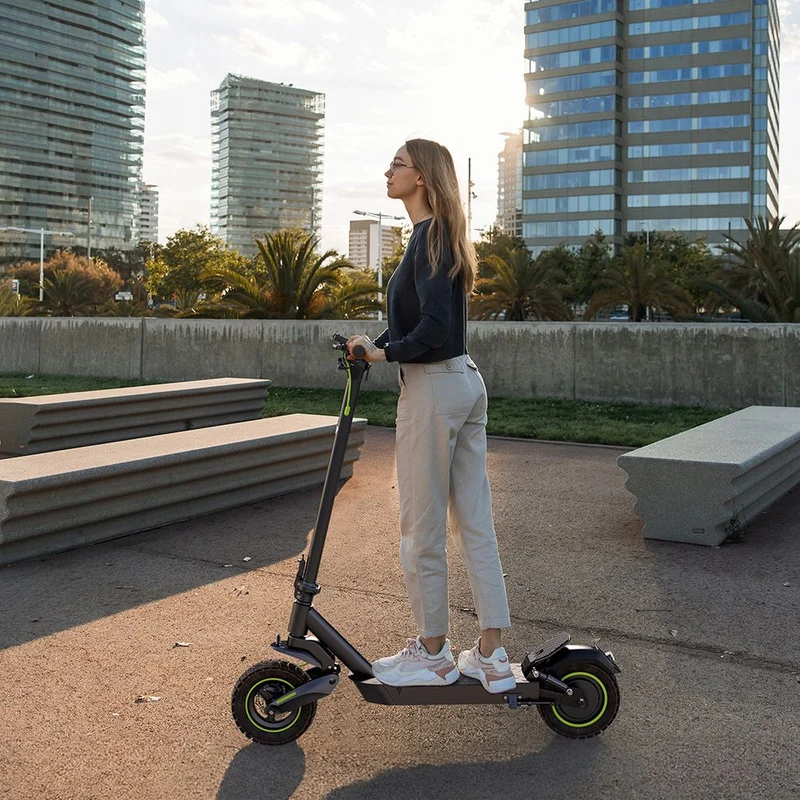 iSinwheel S10MAX Electric Scooter 10" Off-road Tires 1000W Motor 48V 15Ah Battery