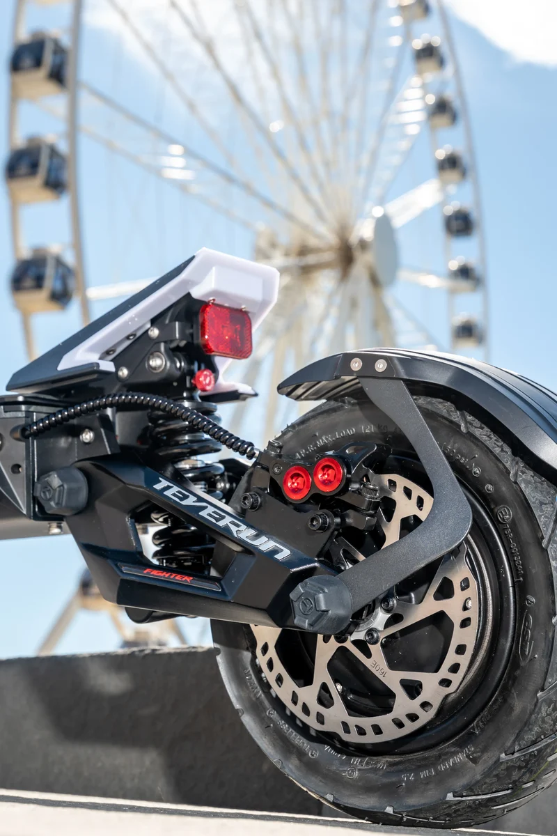 Teverun Fighter 11+ 2.0 | 60V 35ah 2500W Dual Motors