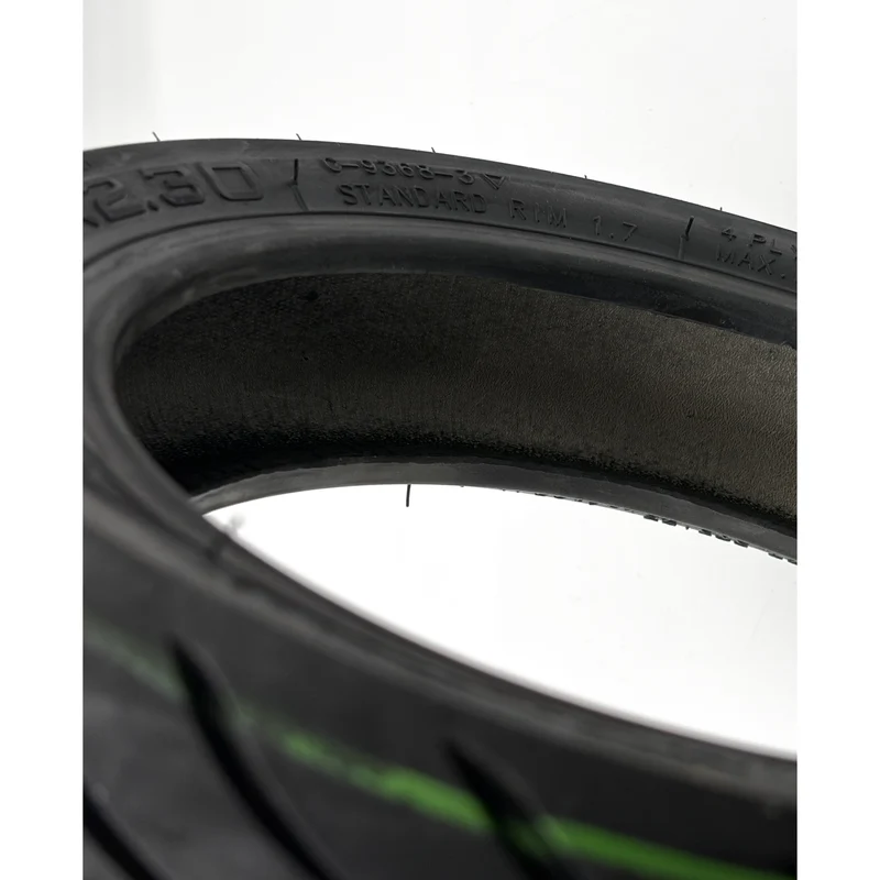 CST 9,5x2,3-6 Zoll Tubeless Reifen mit Ventil Set für Niu KQi Air & KQi 100