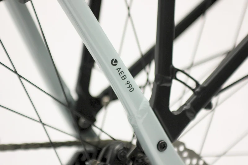 Velo de Ville AEB 990 - 625 Wh - 2024 - 28 Zoll - Tiefeinsteiger