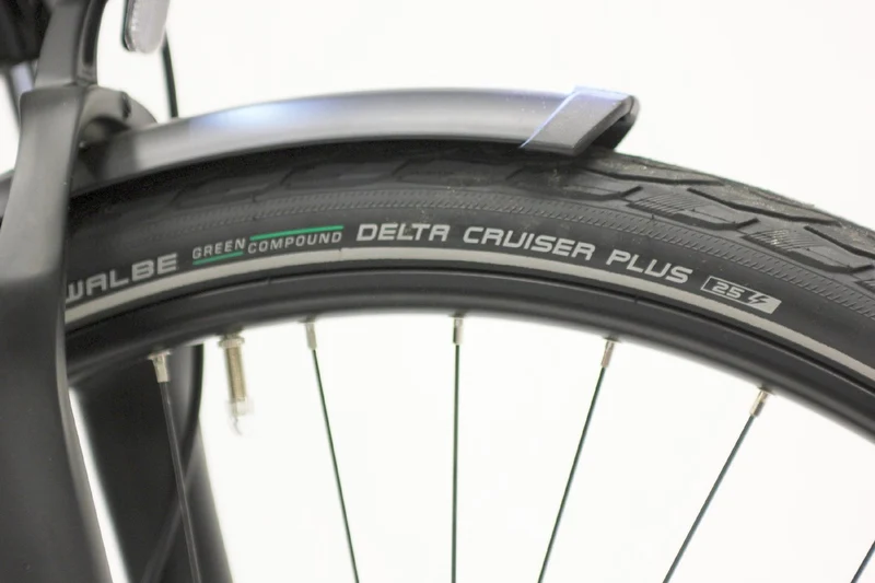 Velo de Ville AEB 200 - 400 Wh - 2024 - 28 Zoll - Herren