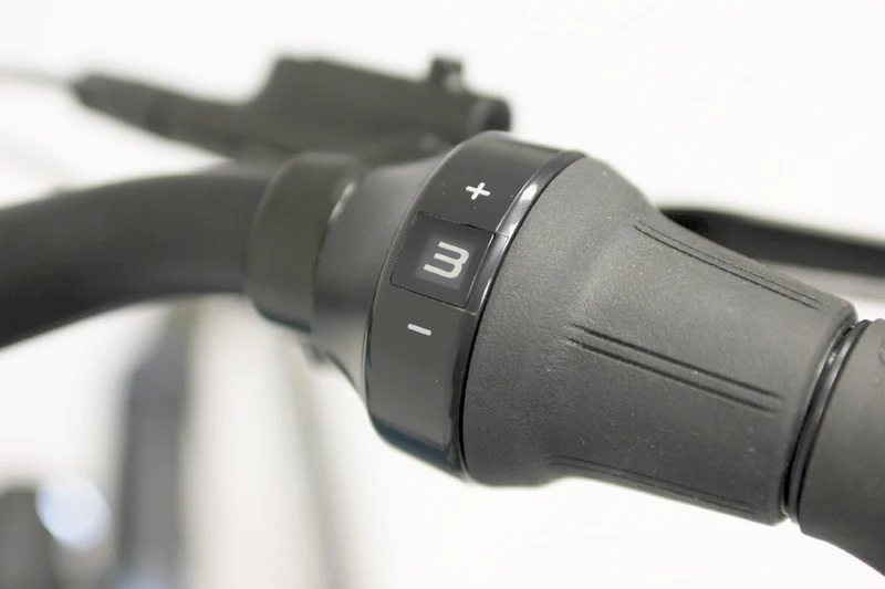 Velo de Ville AEB 490 - 500 Wh - 2024 - 28 Zoll - Tiefeinsteiger