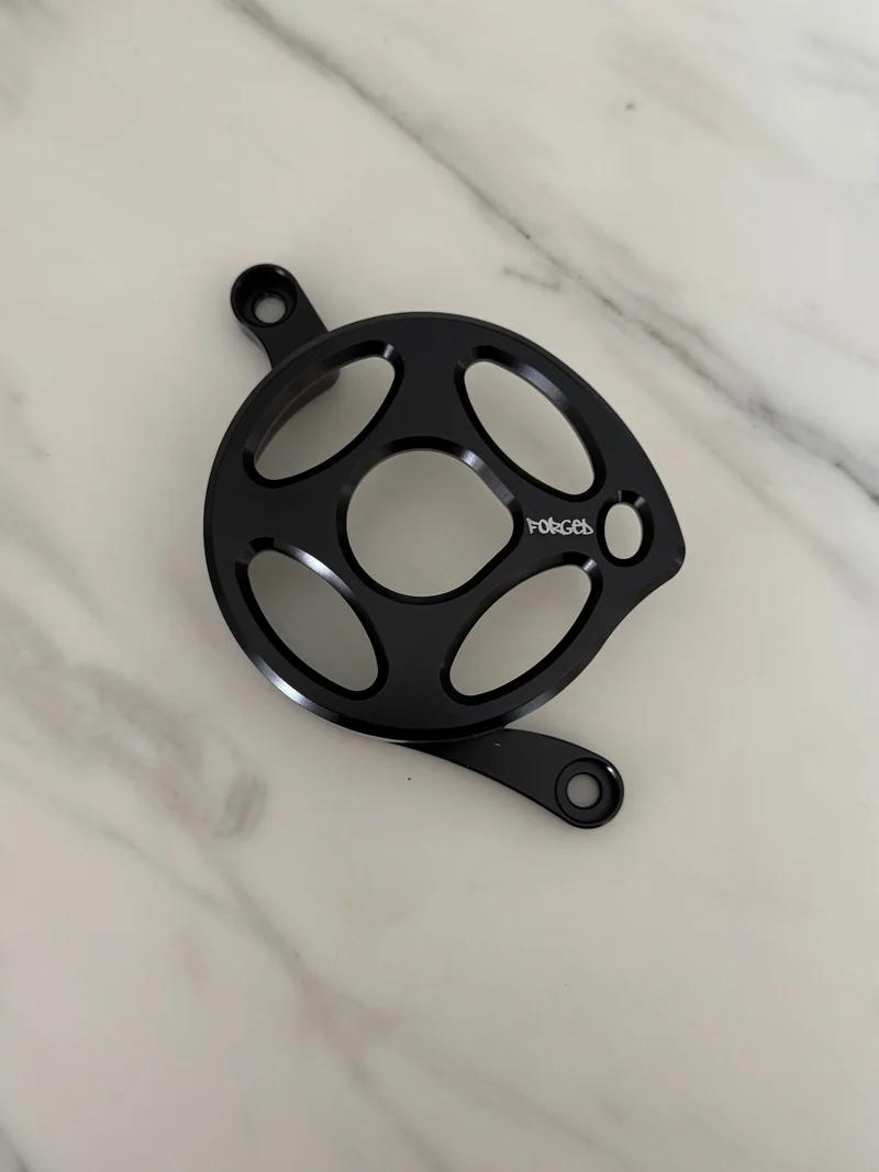 Surron Light Bee X & E-Ride Metal Motor Cover | CNC Upgrade Replacement (Black & Chrome)