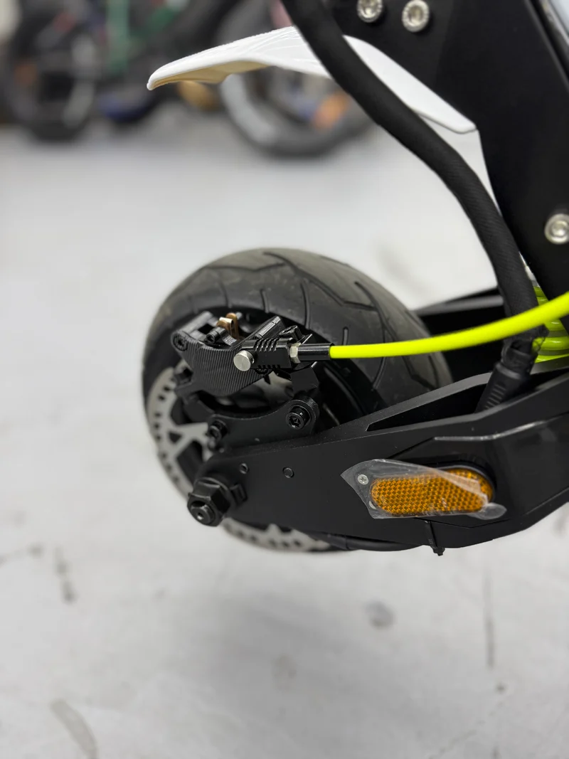 AR-9 Electric Scooter 52v 18.5 (2 month Alien Care Basic for FREE)