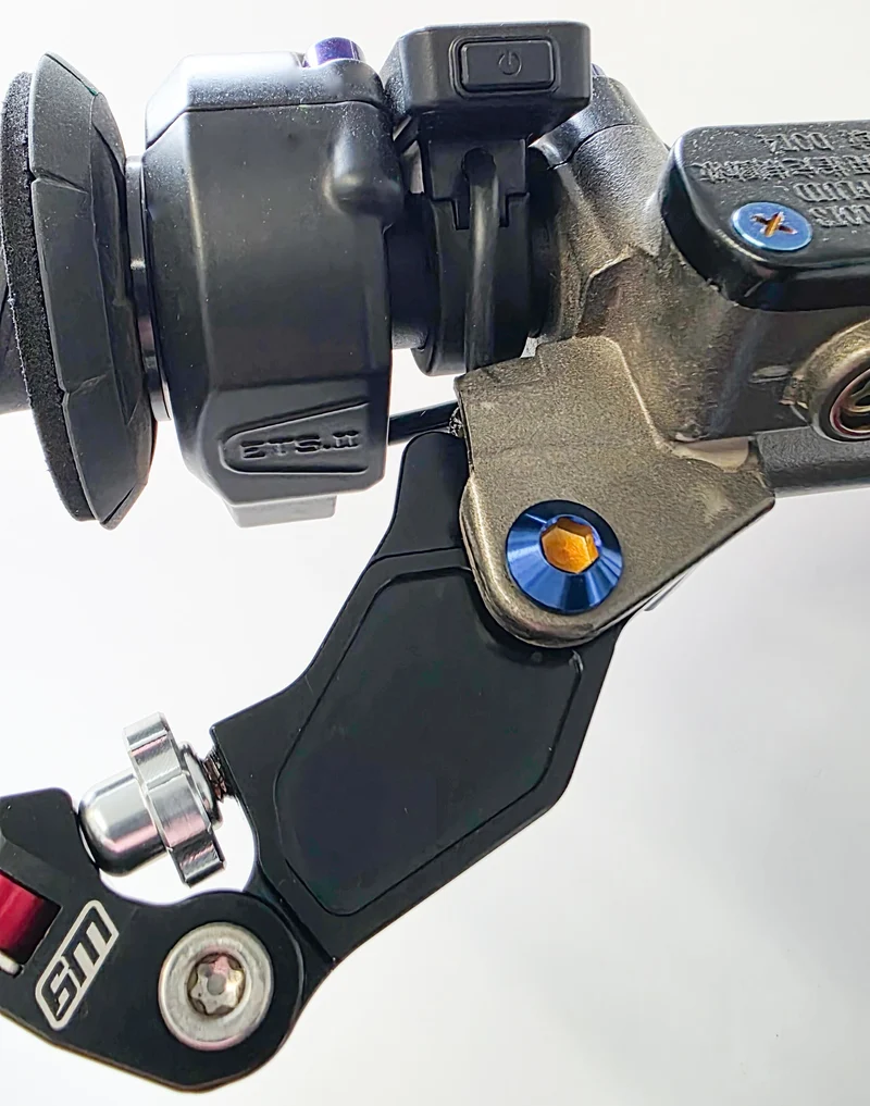 Shorty Style Ultra Bee Lever Pivot Bolts – Titanium Upgrade