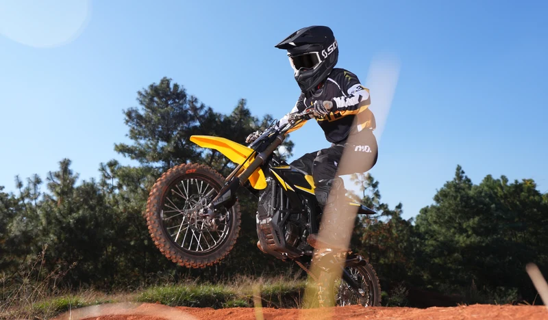 2025 Surron Hyper Bee Electric Bike