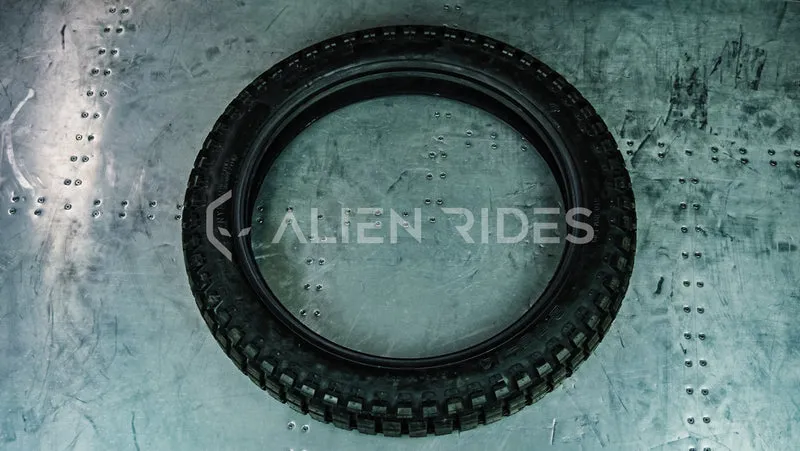 CST 186 Knobby Tire