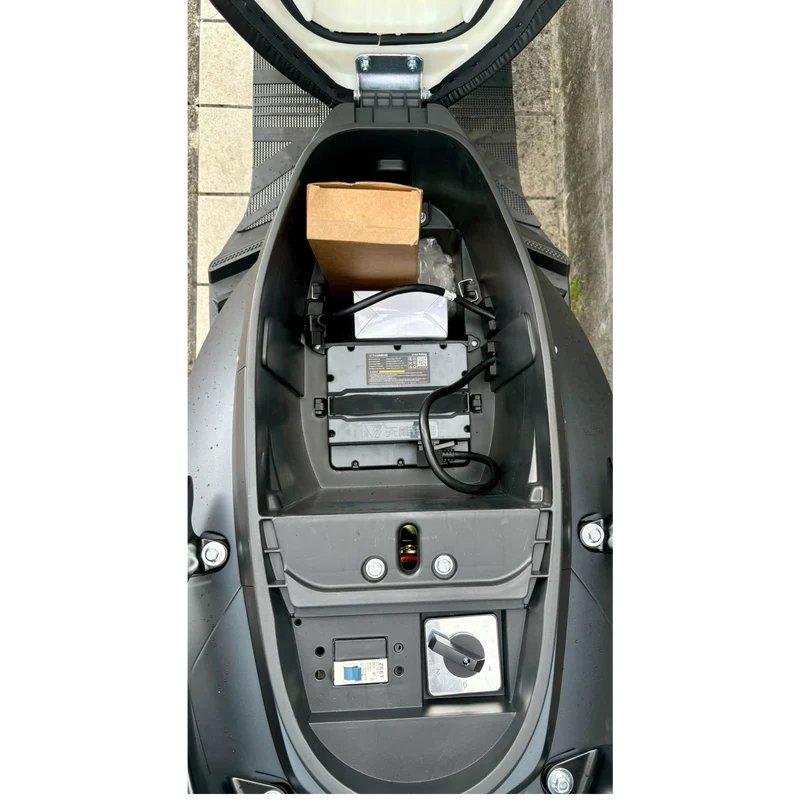 E-Roller Falcon 500 Pro – 500W, 70 km Reichweite - ohne Führerschein