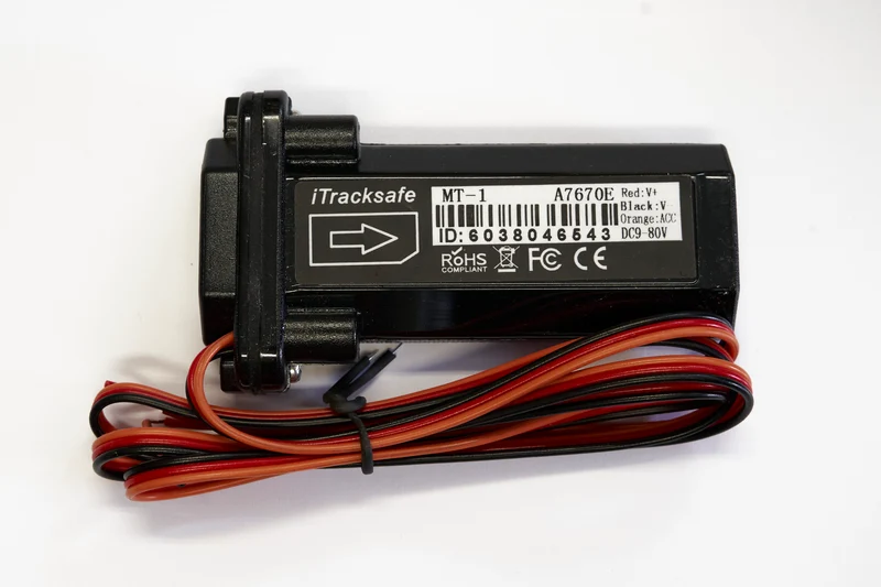 GPS Tracker für Elektro Scooter MT-1 mit SIM Karte