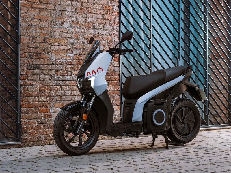SEAT MÓ 125 Elektroroller Menorca White, Vorführfahrzeug