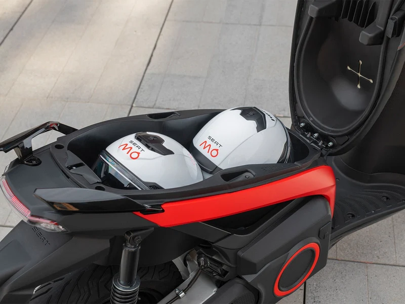SEAT MÓ 125 Elektroroller Menorca White, Vorführfahrzeug