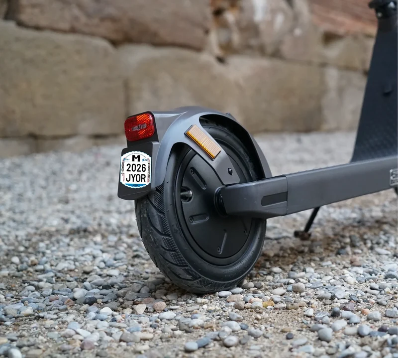 License plate for electric scooter approved by the DGT in Spain (VMP) | Anti-theft sticker 2026