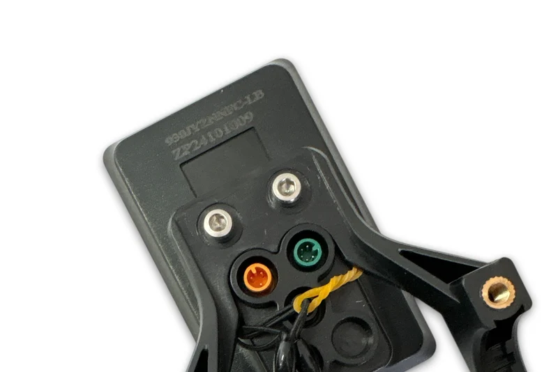 Display C10 ZP (Discontinued)
