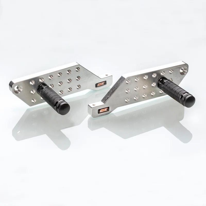 Yamaha Aerox Fußrasten - CNC Aluminium Fußrastenanlage