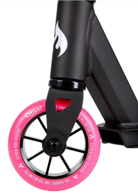 Chilli Base stuntstep Zwart/Roze